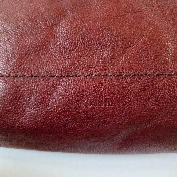 Fossil Purse Amelia Hobo Burgundy Red Cabernet Leather Boho Crossbody Bag - Picture 14 of 16